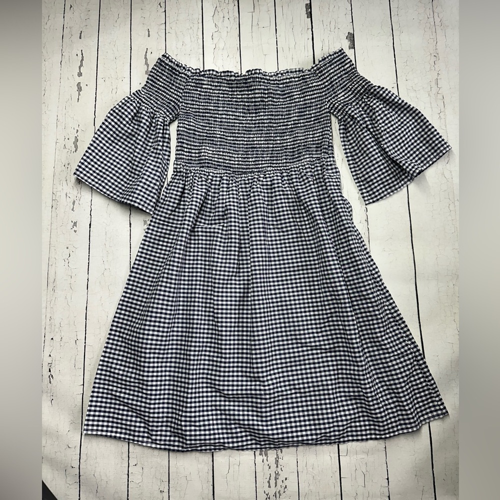 Magnolia Skye Navy and White Gingham Off-Shoulder Bellsleeve size S picnic dress